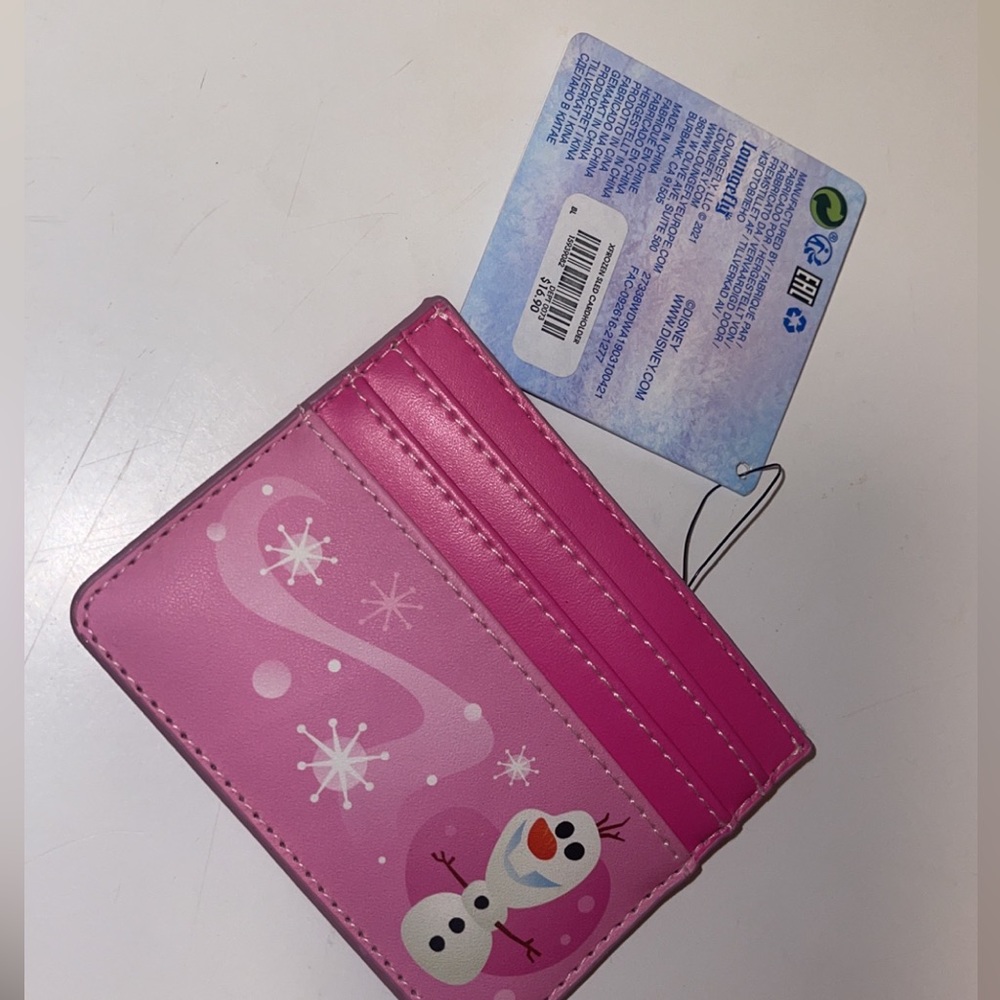 Ana and Elsa loungefly wallet